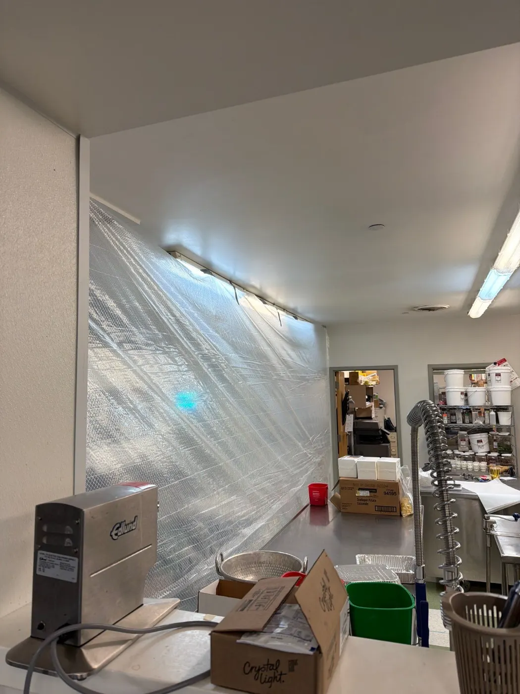 After-hours dry-out at Pendleton commercial property